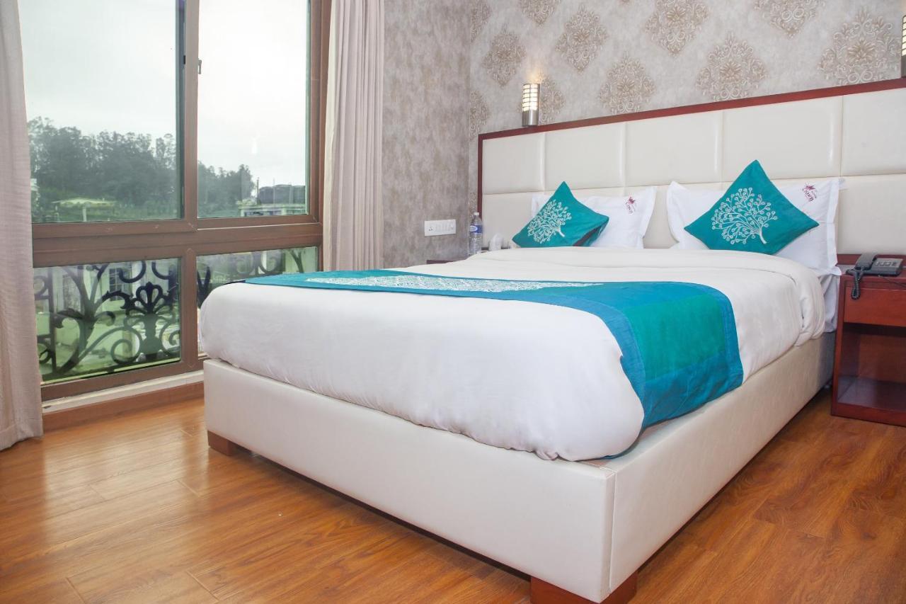 Oyo 16773 Hillcrest Metro Hotel Ооти Екстериор снимка