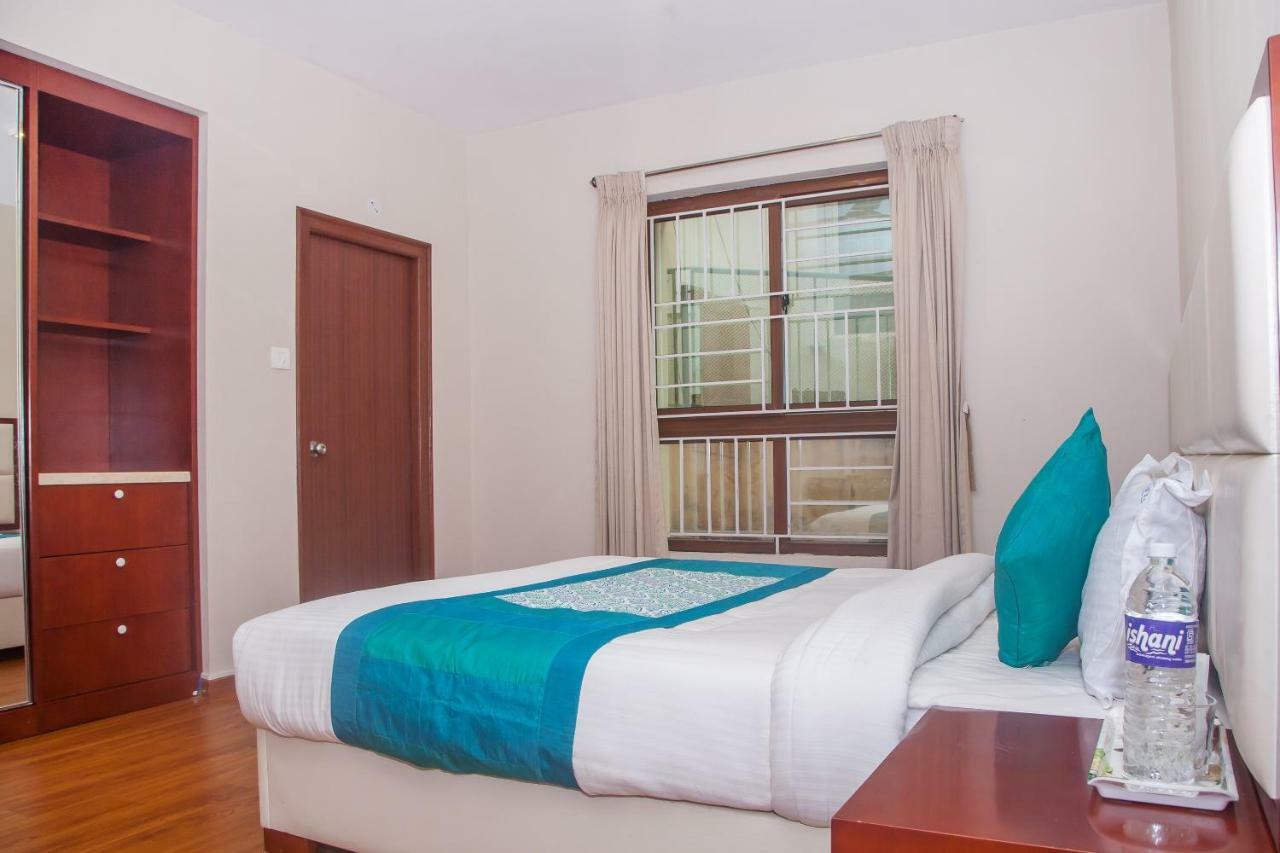 Oyo 16773 Hillcrest Metro Hotel Ооти Екстериор снимка